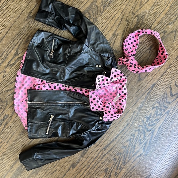 1950s girls Halloween costume! - Picture 3 of 3